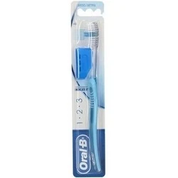 Зубная щетка Oral-B Indicator 40 Средняя