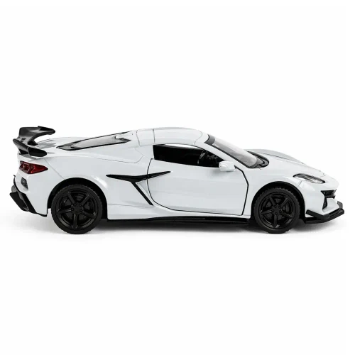 Mașină din metal Chevrolet Corvette C8 Z06 2024 scară 1:36, 3 culori, MSZ (10018)