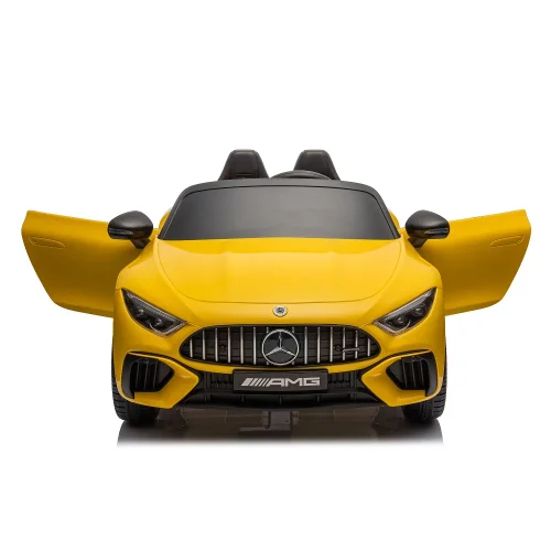 Электромобиль Mercedes-Benz SL63 желтого цвета (69922)