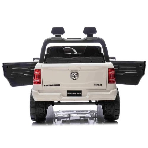 Детский электромобиль RAM 3500 (JJ2599/3 белый)