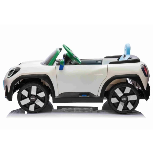 Детский электромобиль Mini Concept Aceman (JE1688/1 белый)
