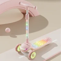 3-колесный детский самокат RTM Scooter с подсветкой, музыкальной и световой платформой, руль с подсветкой, розовый, самокат RTM (40656) 2