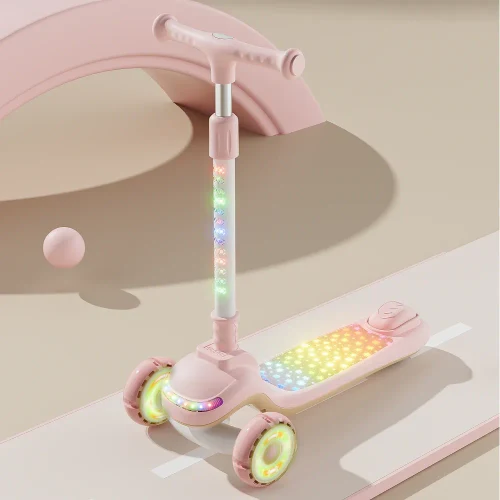 3-колесный детский самокат RTM Scooter с подсветкой, музыкальной и световой платформой, руль с подсветкой, розовый, самокат RTM (40656)